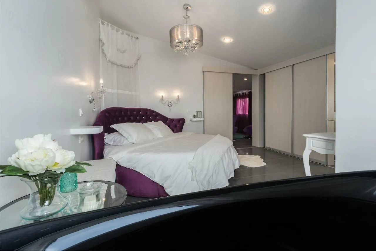 Apartments Sabijan Superior Deluxe Medulin 0*,